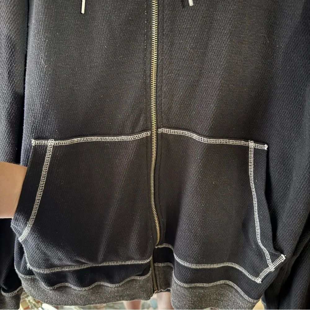 Original Penguin Black and Grey Zip Up Waffle Knit Lightweight Jacket